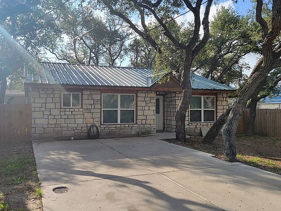 2nd image of 208 S 9th St