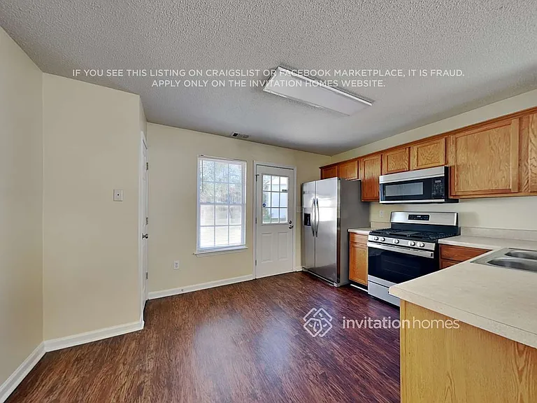 204 Tulane Dr — Photo 8