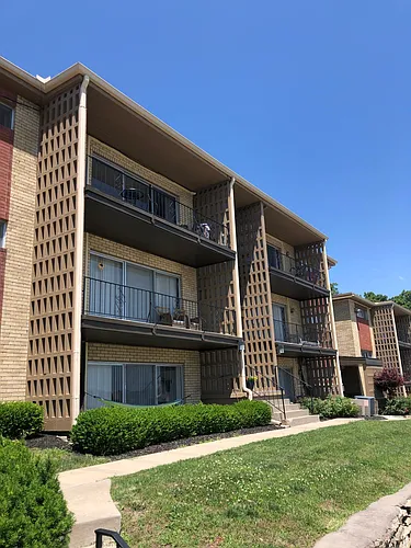 4942 Grand Ave #10 Photo 1