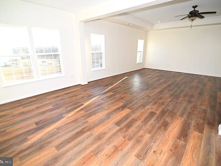 7001 Chaptico Ct — Photo 76