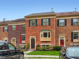 20 Cross Falls Cir, Sparks, MD 21152