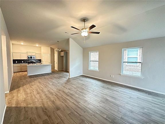 5th image of 9249 SW 45th Ter
