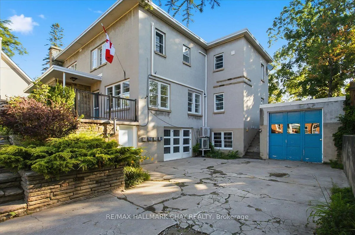2 bed, $2,195 — Photo 2
