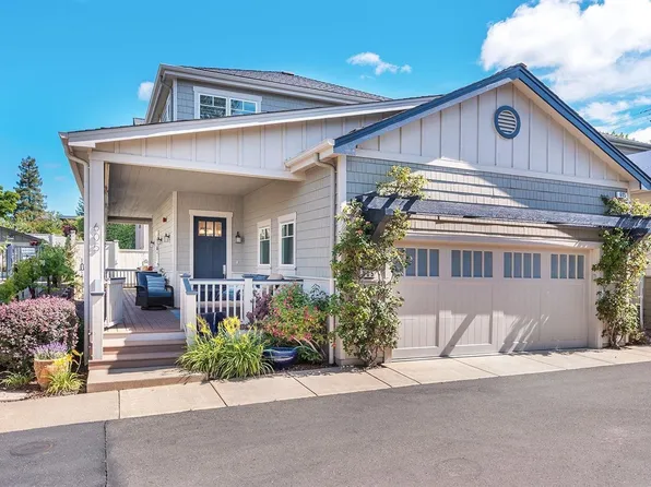 605 Center Street, Healdsburg, CA 95448