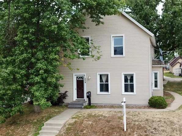 224 6th Ave N, Waite Park, MN 56387