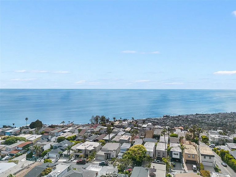 1059 Miramar St — Photo 35