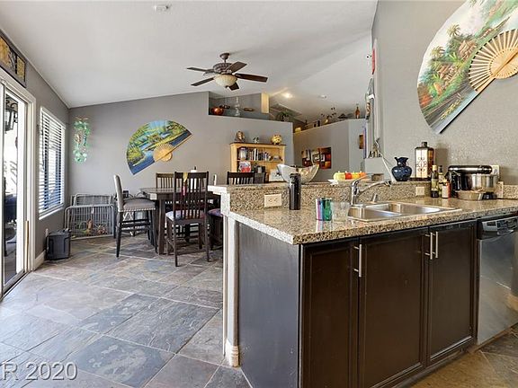 5th image of 105 Westin Ln