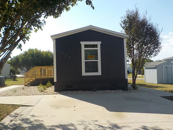 2nd image of 11555 Culebra Road Site #609