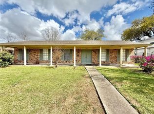 3030 Hudson Pl, New Orleans, LA 70131