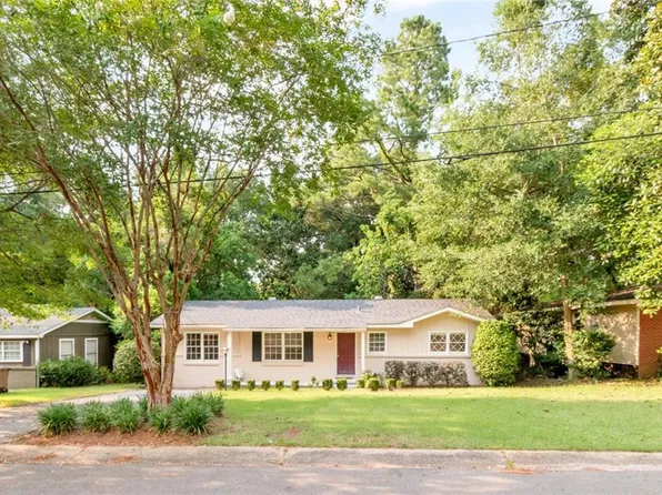 5420 Lusann Dr, Mobile, AL 36608