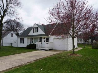 241 Hosmer St, Loves Park, IL 61111