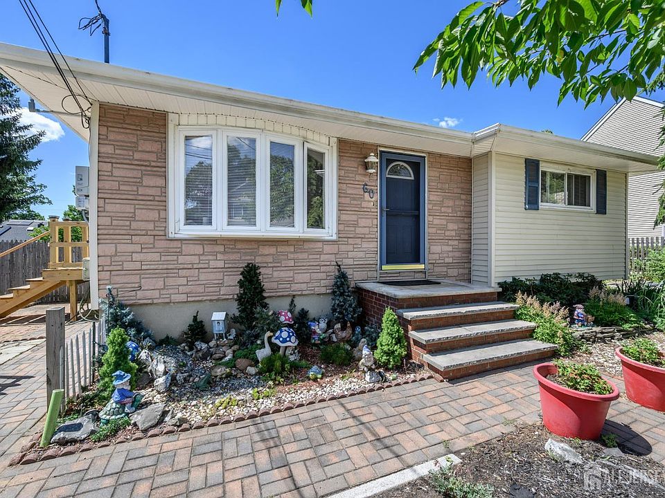 1st image of 60 Tyndale Ave