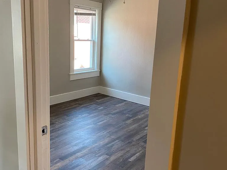 3851 Dewey Ave #4 — Photo 14