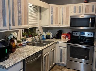 18905 E Arrowhead Dr, Independence, MO 64056