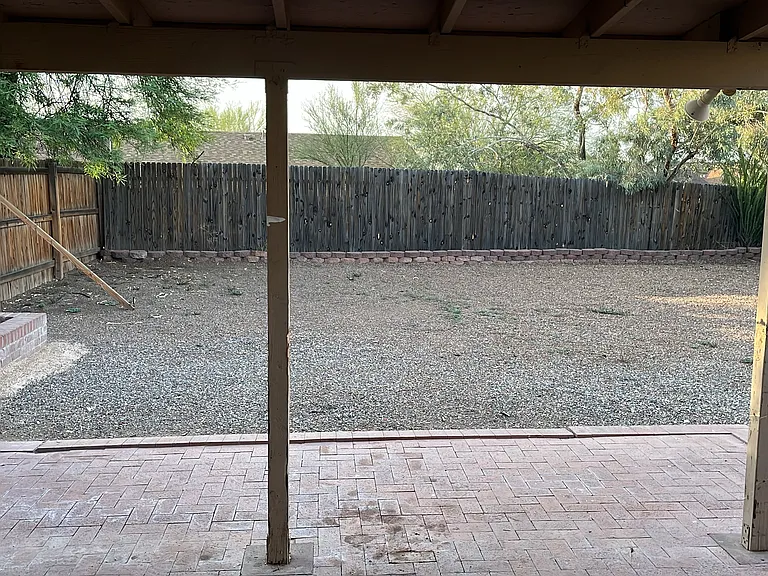 1654 W Twin Ridge Rd — Photo 22