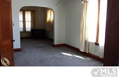 diningroom.jpg