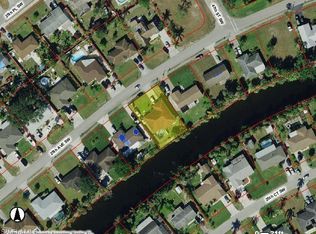 4712 25th Ave SW, Naples, FL 34116