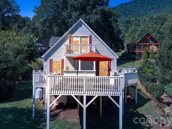 65 Airish Ln, Waynesville, NC 28785