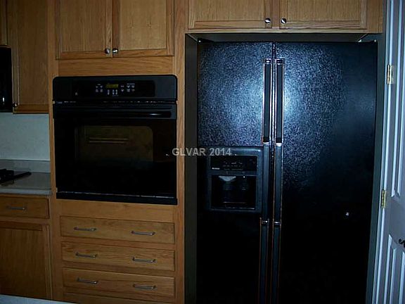 4th image of 2395 Carnegie Hall St
