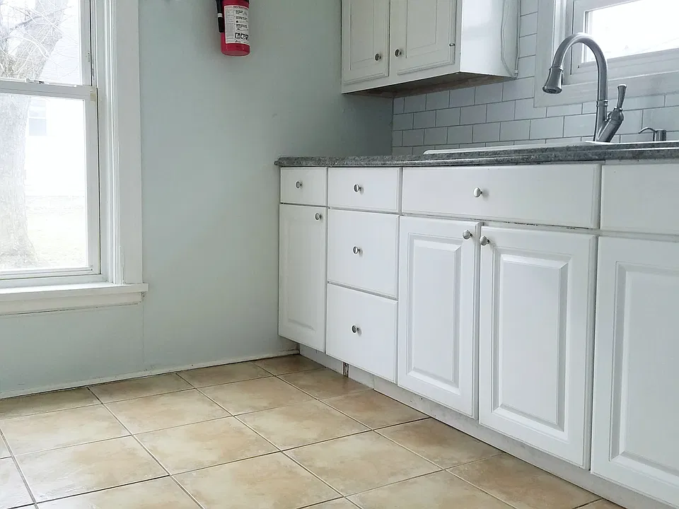 Kitchen (Unit A)