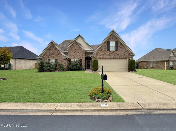 7370 Redberry Dr, Horn Lake, MS 38637