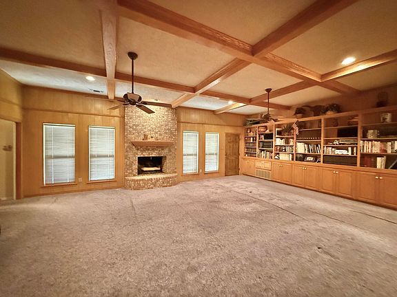 3rd image of 1405 Kings Row