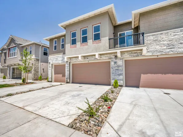 3687 Pulsar Ln #11-2, Carson City, NV 89705