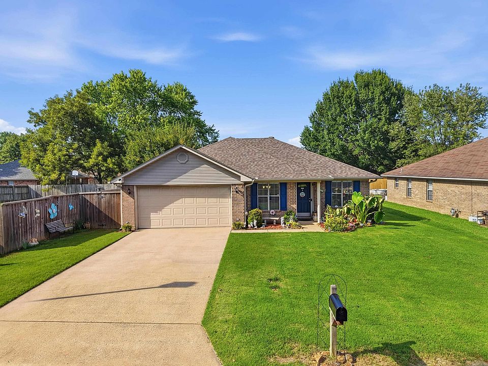 1st image of 1750 Tuscany Dr