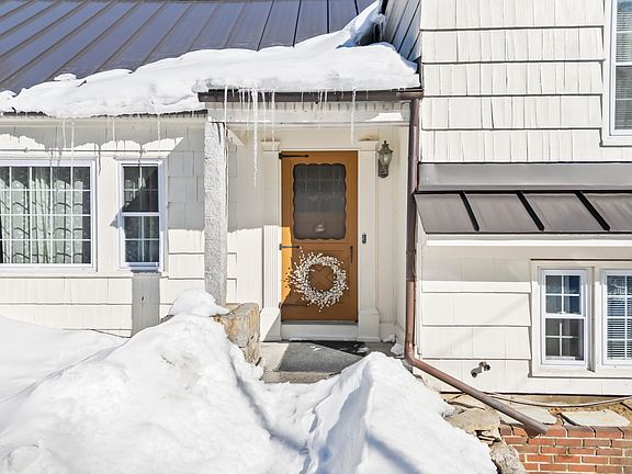 3rd image of 47 Pleasant Hill Road