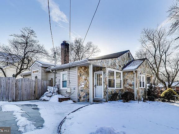 5th image of 2808 McComas Ave