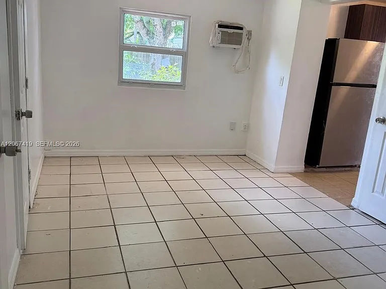 900 NW 121st St — Photo 7