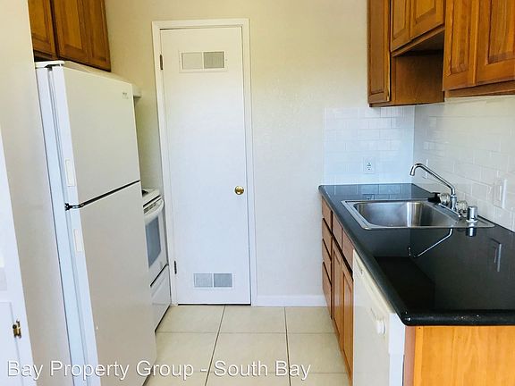 5th image of 1025 Boranda Ave APT 06