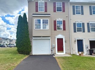 815 Marquette Dr, Martinsburg, WV 25401