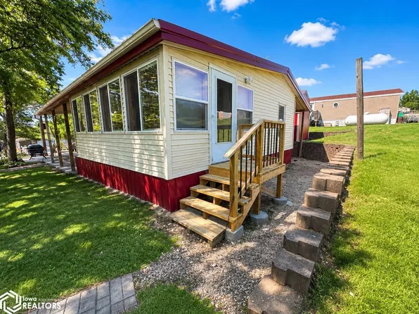 3032 Linford Ln, Ellston, IA 50074