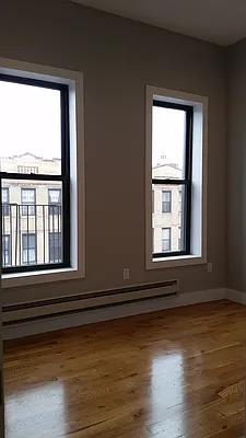 Rented by Signature Property Realty | media 5