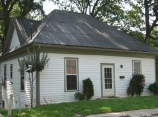 241 Brown St, Canton, GA 30114