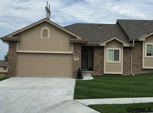 14622 Ames Ave, Omaha, NE 68116