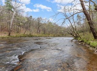 496 Meadow Ln, Talking Rock, GA 30175