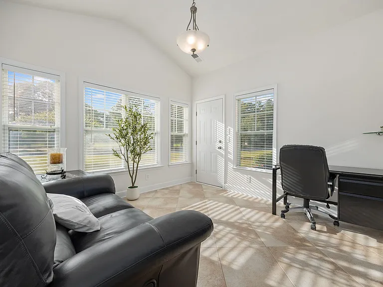 6172 Catalina Dr #911 — Photo 11