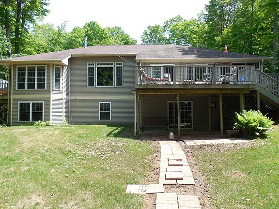 3rd image of 6641 N Hamlin Shoals Ln