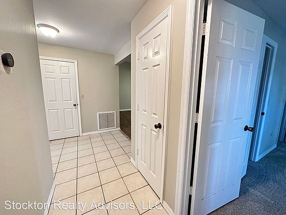 5th image of 8999 Silkwood Ct