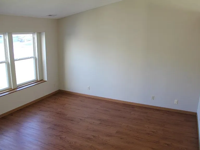 3626 Durantt Dr — Photo 3