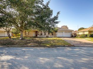 4037 Alava Dr, Fort Worth, TX 76133
