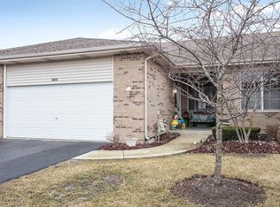 10551 Thornham Ln #2, Mokena, IL 60448
