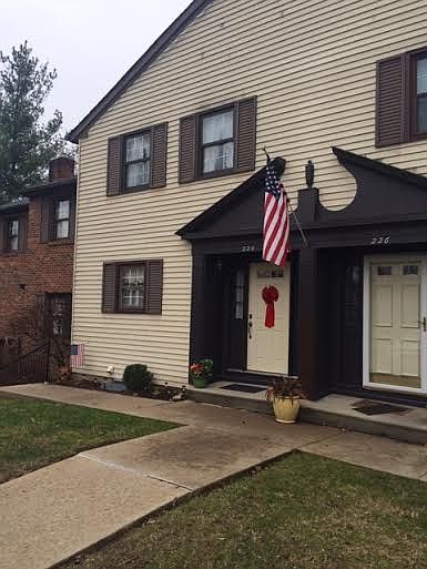 1st image of 224 St Clair Drive