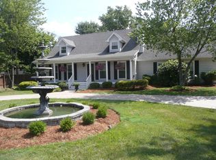 611 Watterson Way, Middletown, KY 40243