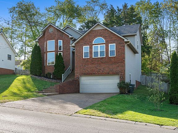 4th image of 6121 Bradford Hills Dr