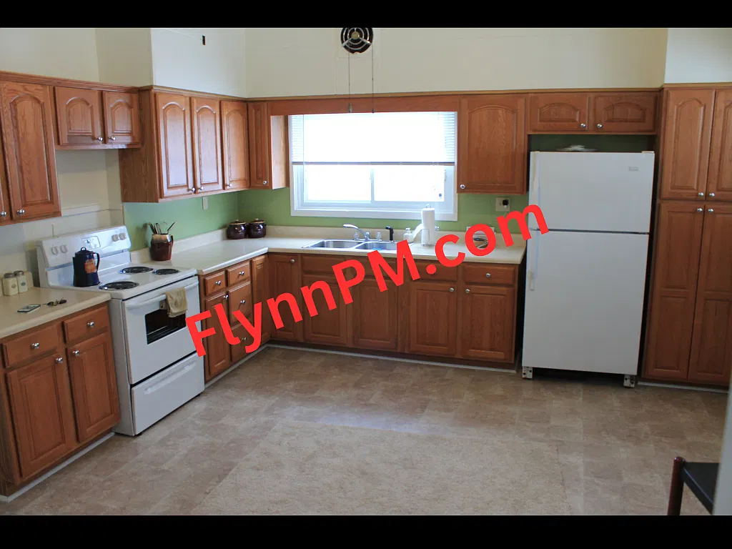 2 bed, $750 — Photo 2