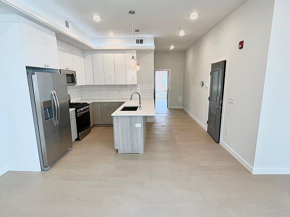 3rd image of 1419 N 7th St #3A