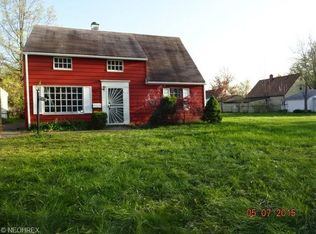 19204 Cherrywood Ln, Warrensville Heights, OH